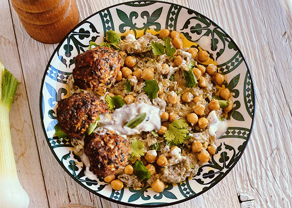 Aubergine baba ganousch, vegetarian boulettes with millet and chickpeas