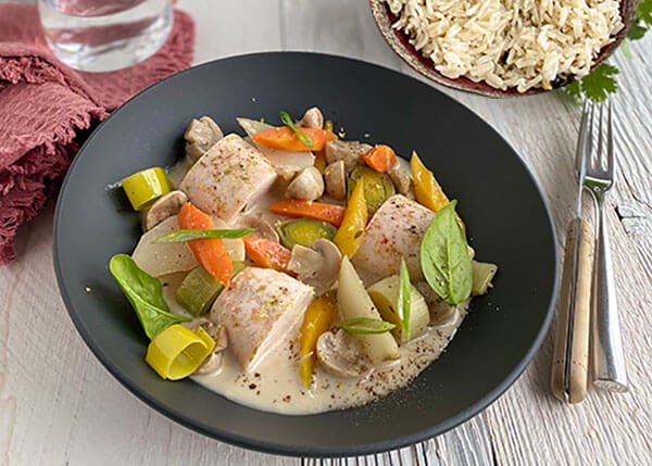 Chicken Blanquette young vegetables Tahitian style, basmati rice
