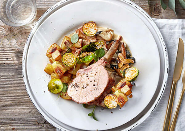 Grilled pork filet, seasonal forest mushroom poelee