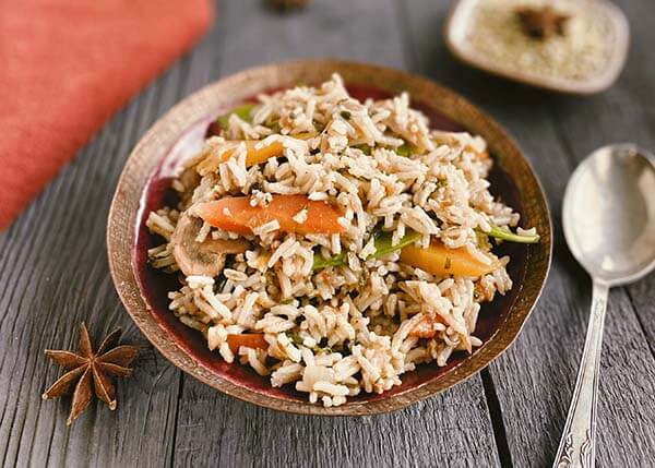 Indischer Reis mit Gemüse