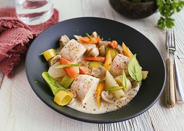 Blanquette de volaille, petits légumes à la tahitienne