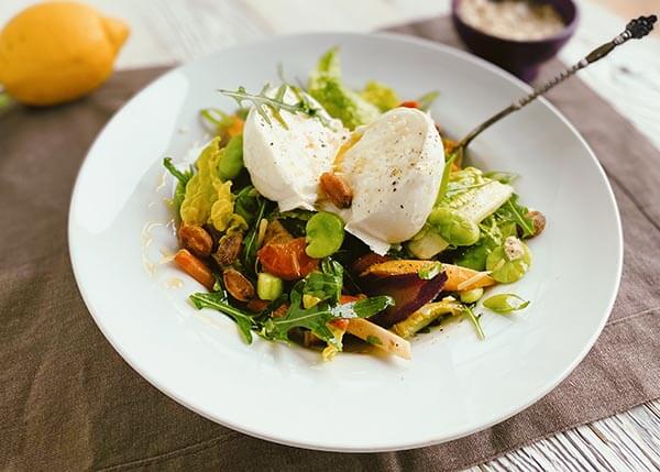 Stir-fried vegetables in wok, Burrata