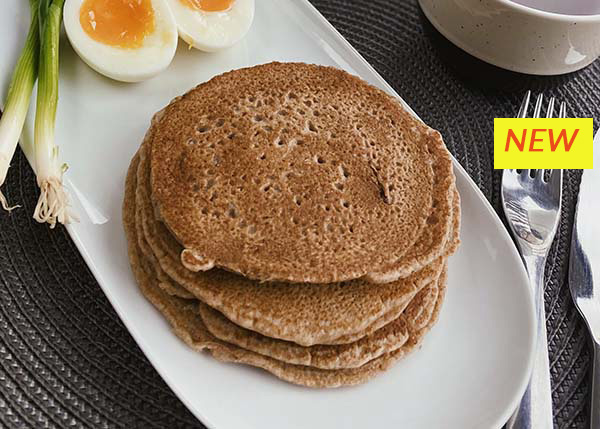 Eiweißpfannkuchen aus Buchweizen und Mandeln