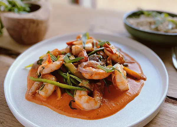Garnelen mit sautiertem Gemüse